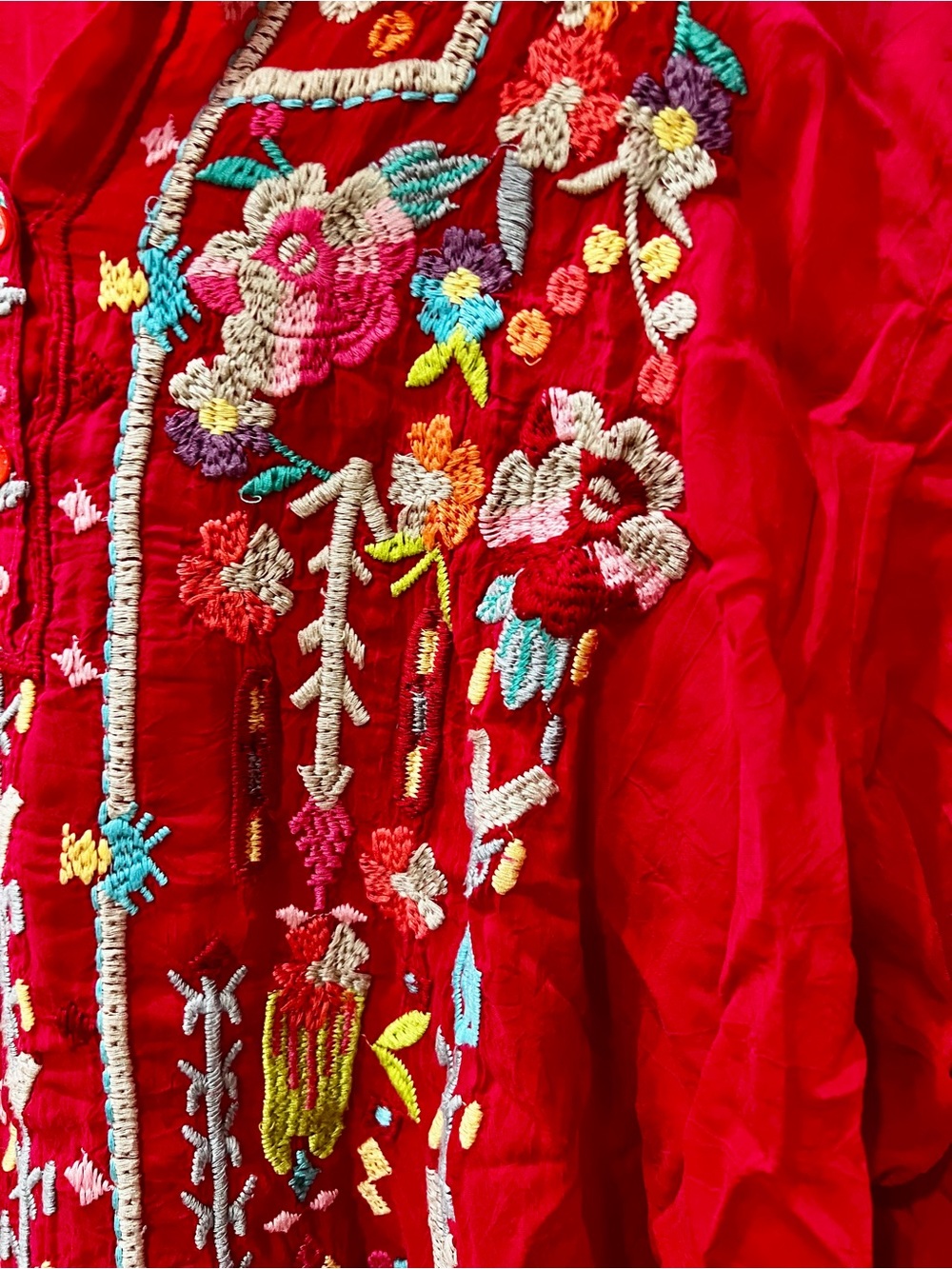 Perfect for fall! Johnny Was Red Embroidered Top - Picture 6 of 8